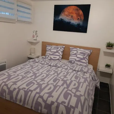 Proche D'orly Apartment *